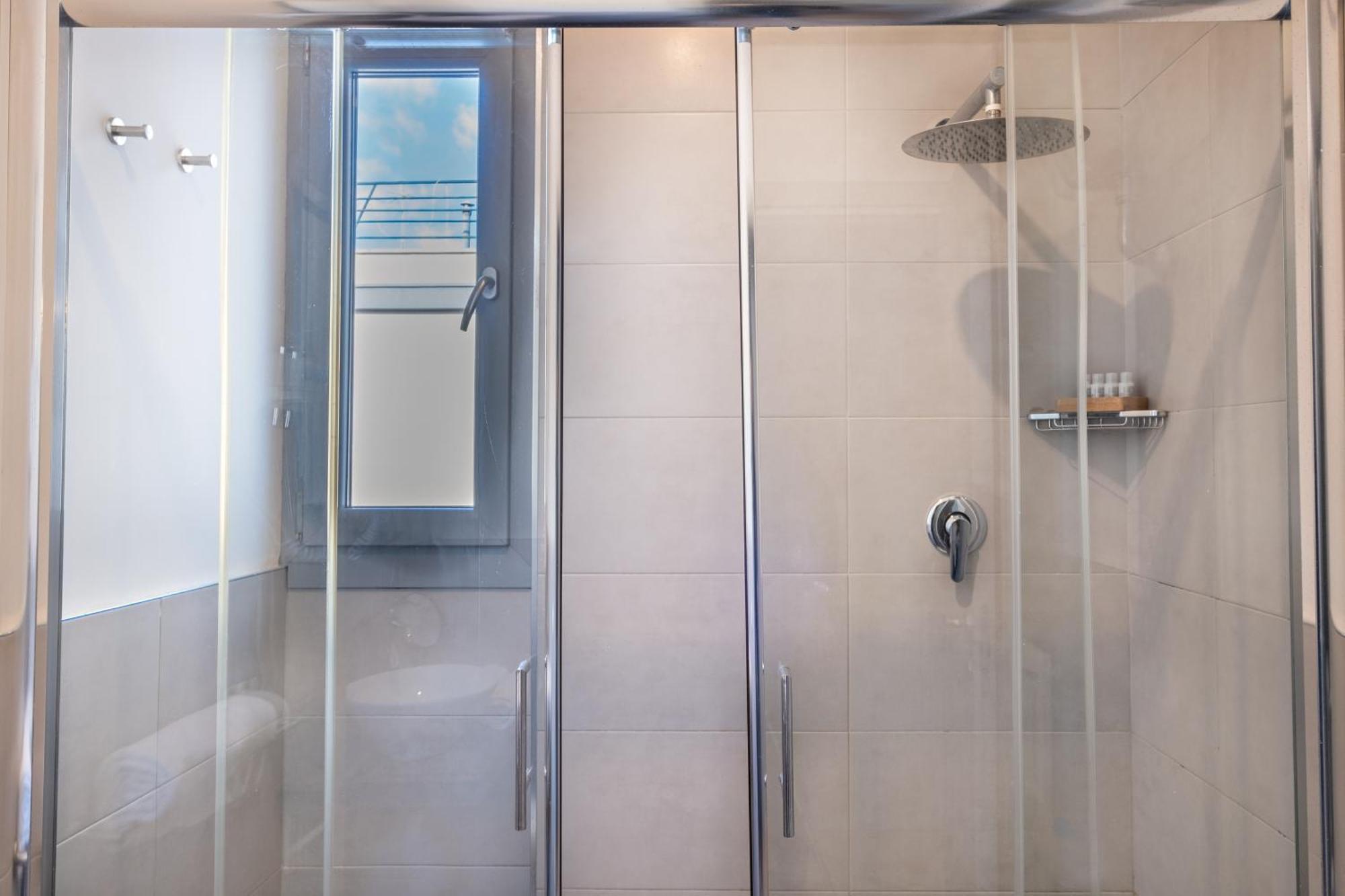 Penthouse Station Luxury Apts Le Dimore 布林迪西 外观 照片